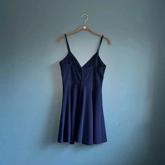 Francesca’s‎ June & Ivy navy blue spaghetti string a line dress women’s size L - Picture 2 of 4
